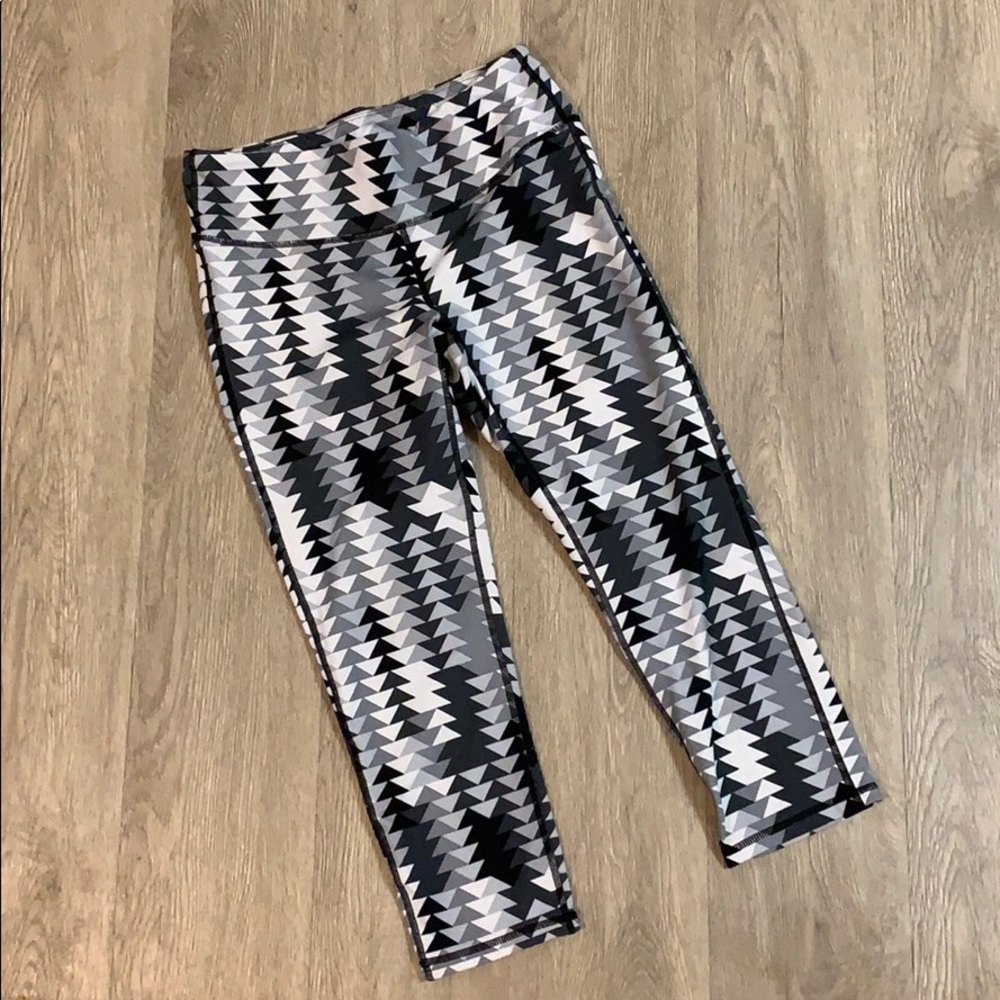 Black and white leggings